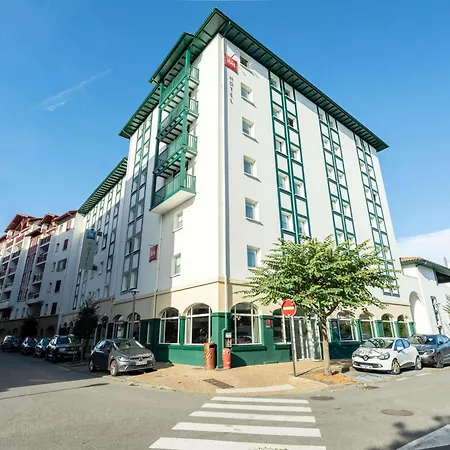 酒店 锡布尔圣让德吕兹宜必思经济型酒店 西布勒